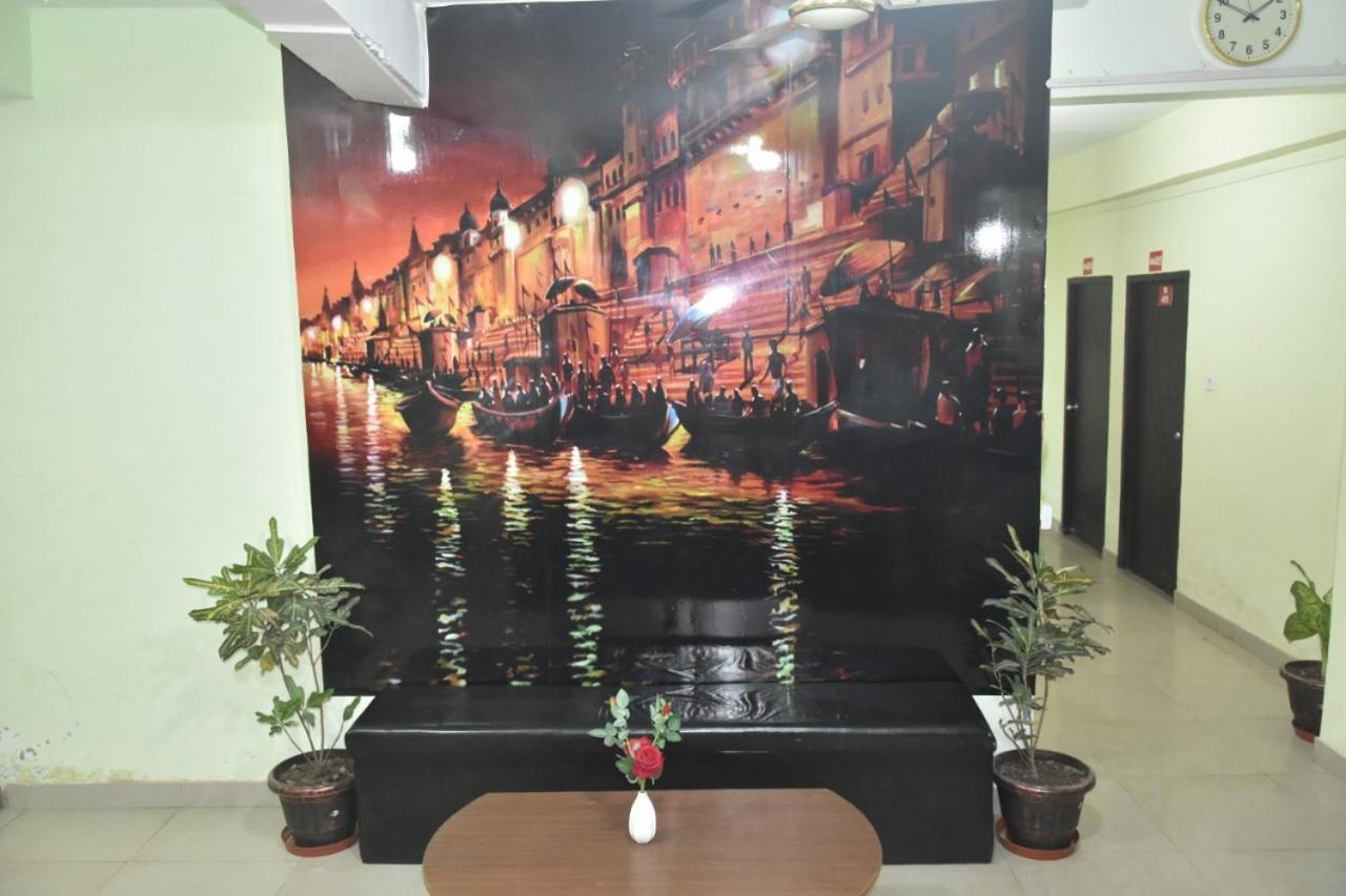 Hotel Yug Residency Varanasi Exterior photo